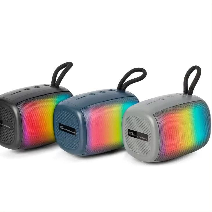 Kisonli G18 RGB Portable Bluetooth Speaker